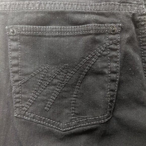 Michael Kor Jean - Picture 5 of 5